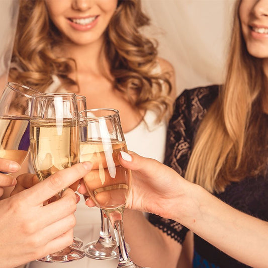 HOW TO PLAN THE BEST BACHELORETTE PARTY EVER