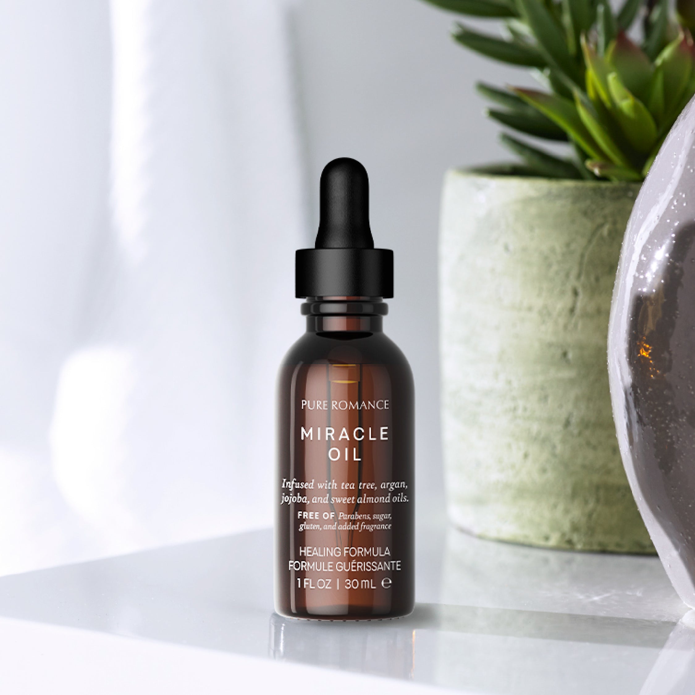 HēLi Miracle Oil - Pure Romance Miracle Oil